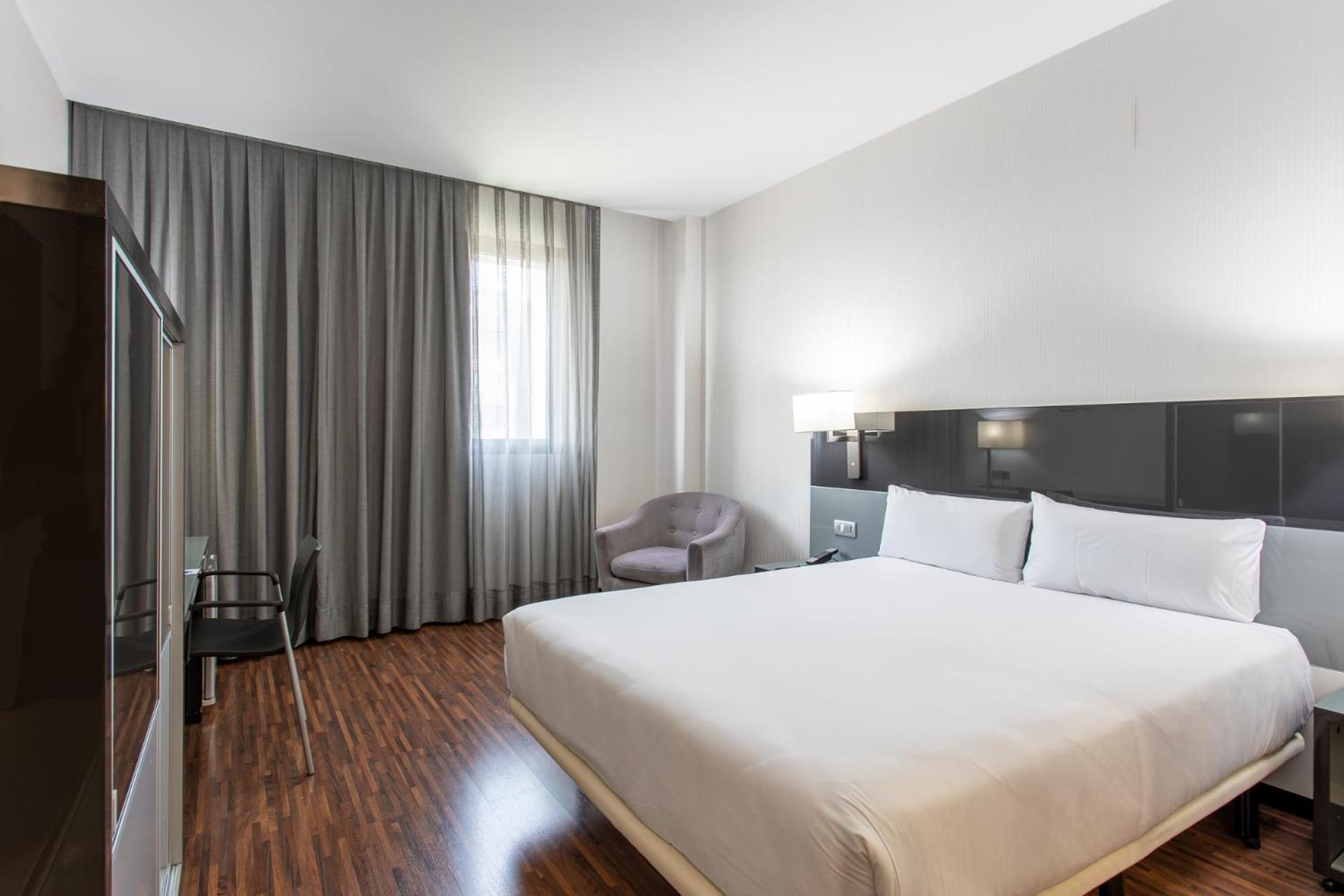Hotel Ciudad De Mostoles Dış mekan fotoğraf