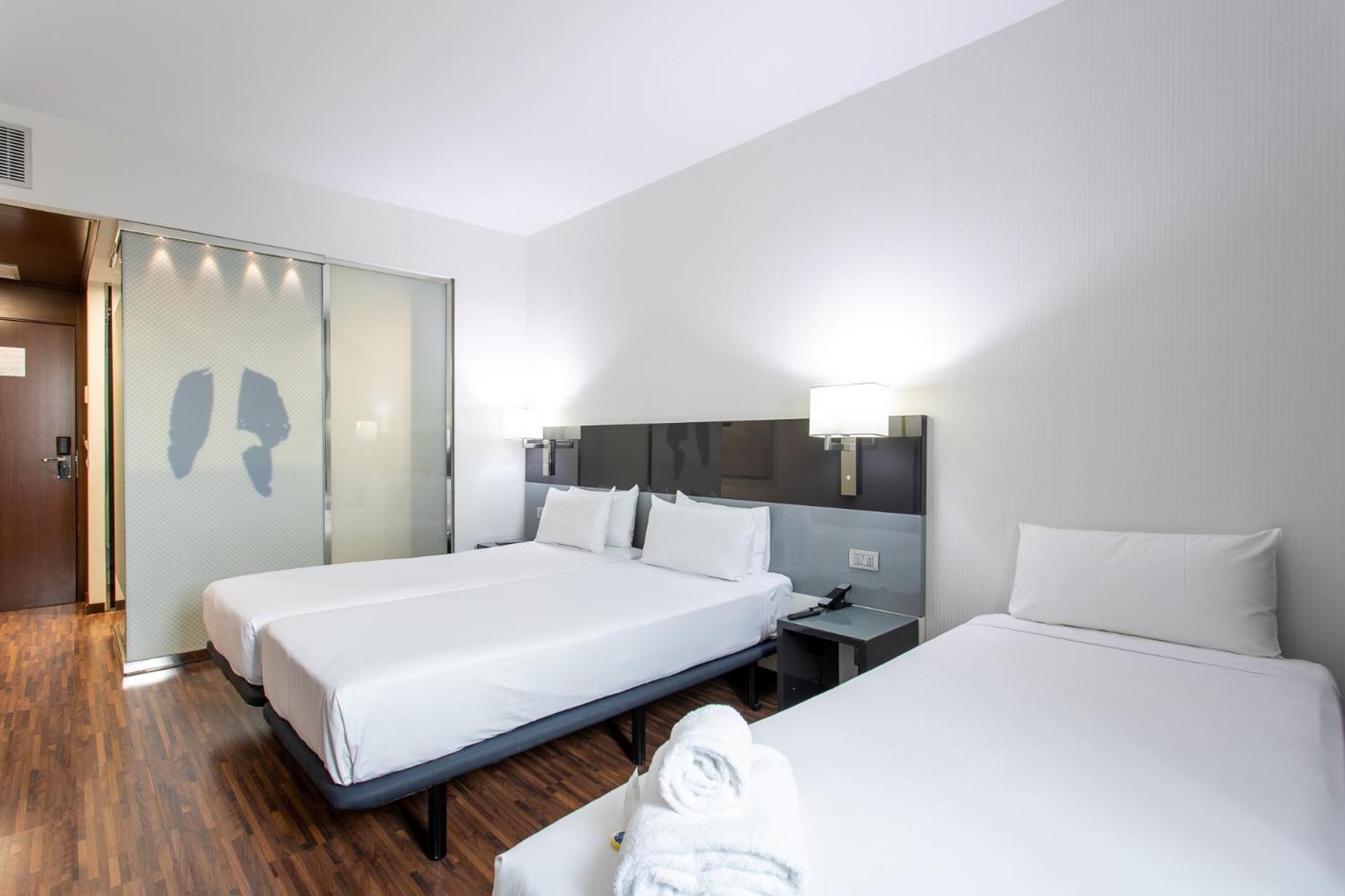 Hotel Ciudad De Mostoles Dış mekan fotoğraf