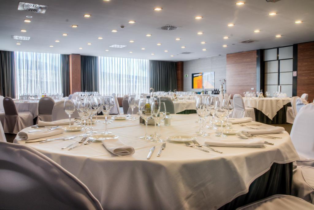 Hotel Ciudad De Mostoles Dış mekan fotoğraf
