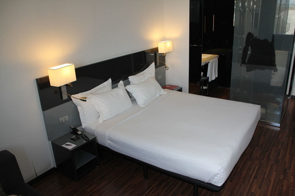 Hotel Ciudad De Mostoles Dış mekan fotoğraf