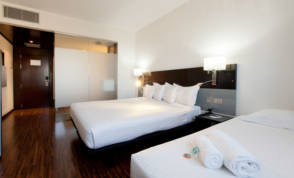 Hotel Ciudad De Mostoles Dış mekan fotoğraf